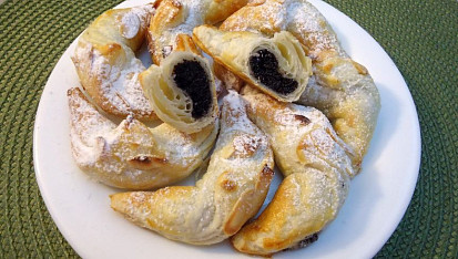 Rychlé rohlíčky s makovou náplní