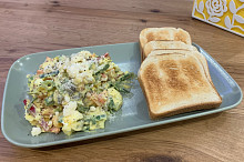 Salat s pecivem