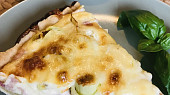 Cibulový quiche s gorgonzolou
