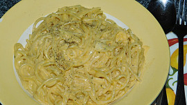 Špagety "Alfredo"