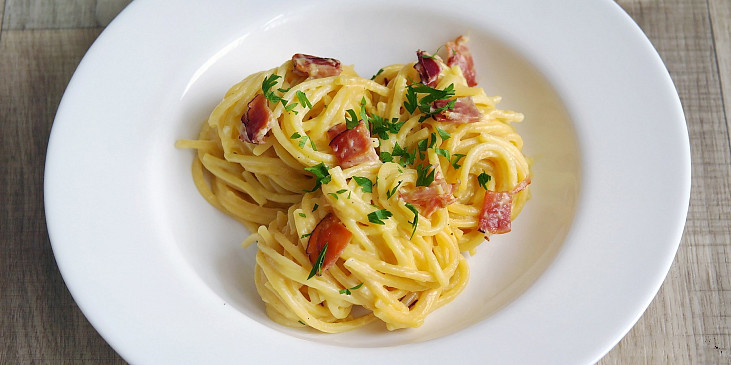 Spaghetti carbonara (Spaghetti carbonara)