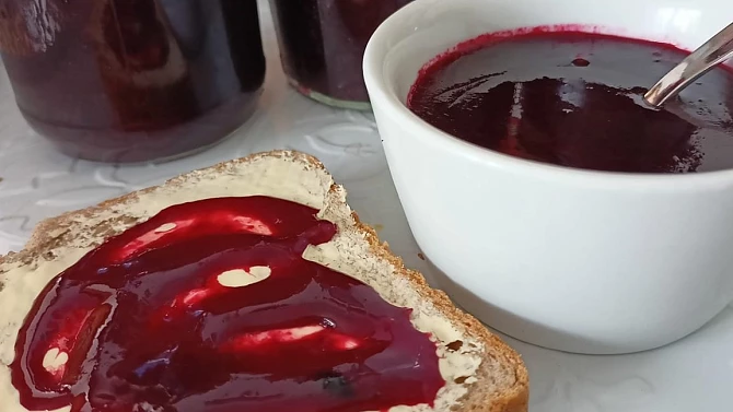 Marmeláda z arónie s kardamomem a rumem, Marmeláda z aronie s kardamonem a rumem