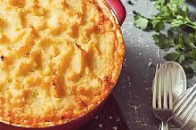 Britský Cottage Pie s kořenovou zeleninou