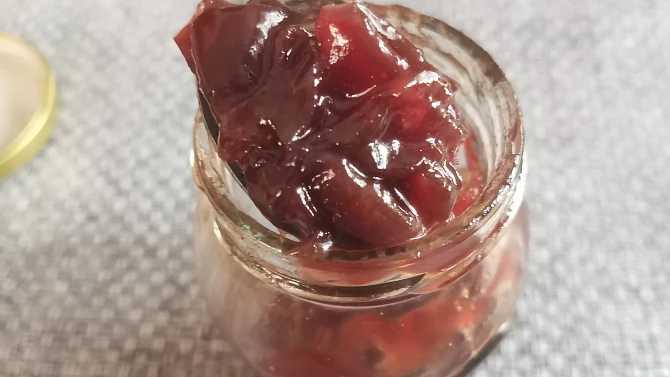 Cibulové chutney (čatní)