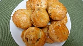 Křehké škvarkové koláčky