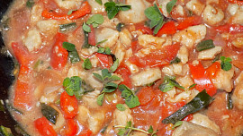 Placky z pohankové mouky s krůtím masem