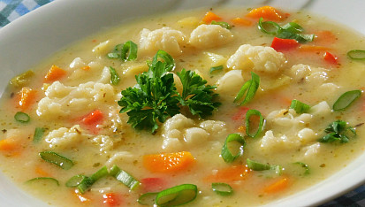 Květáková polévka - vegan