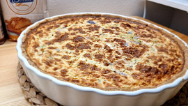 Kapustový quiche s modrým sýrem (slaný koláč)