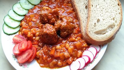 Masové kuličky s fazolemi, Masové kuličky s fazolemi