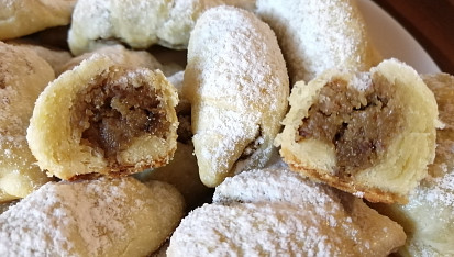 Nekynuté svatomartinské rohlíčky s ořechovou náplní