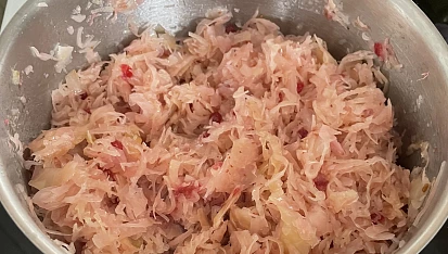 Vepřové koleno podle Kuby, Zelí s brusinkami