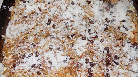 Kakaové řezy s tvarohem a jablky