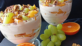 Karamelizovaný jogurt s ovocem (Karamelizovaný jogurt s ovocem)