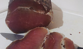 Sušená šunka z vepřové kotlety ve stylu prosciutto