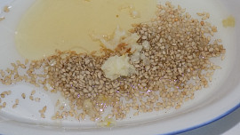 Sezamová prsíčka s kuskusem