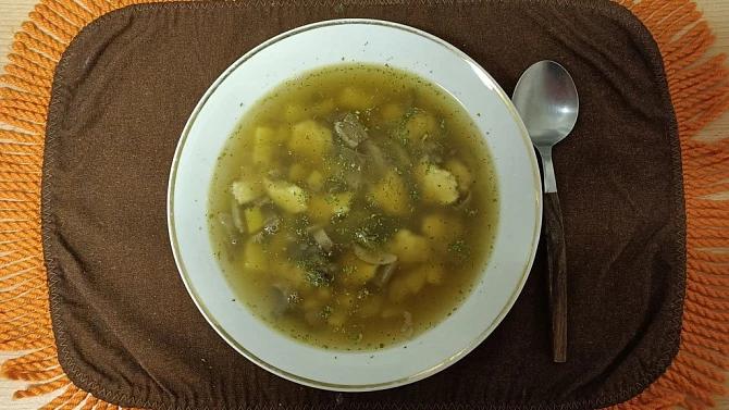 Bramboračka knedlíčková