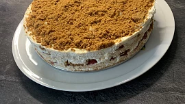 Nepečený Lotus Cheesecake s jahodami