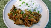 Pikantní minutkové nudličky na cibuli, česneku, zázvoru a chilli