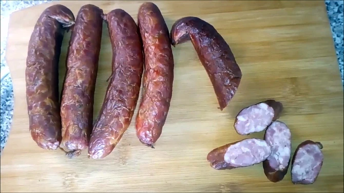 Silvestrovské klobásy, Nakroj po vychlazení