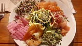 Domácí gravlax & luxusní lahůdky z gravlaxu, Poke bowl s gravlaxem a klíčky