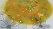 Kvasnicová polévka s vločkami