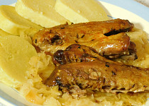 Pečená kachní křídla s bramborovou kaší