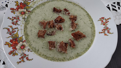 Brokolicová polévka