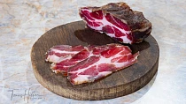Sušená krkovice à la capocollo