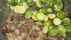 Růžičková kapusta s tofu