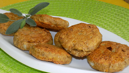 Burger z červené čočky