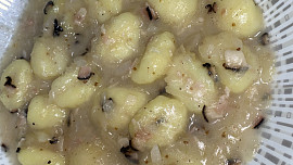 Gnocchi, zelí a uzené - 3v1