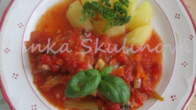 Králičí nožky v zelenino-bazalkové omáčce