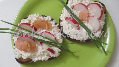 Pomazánka ze surimi tyčinek
