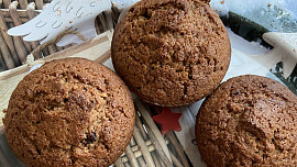 Čokoládové muffiny s kokosovou polevou