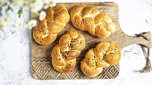 Babiččiny "startovací" žemličky (jinak housky)