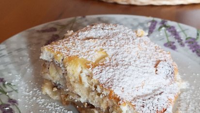 Žemlovka s jablky a tvarohem, A hotová????????????