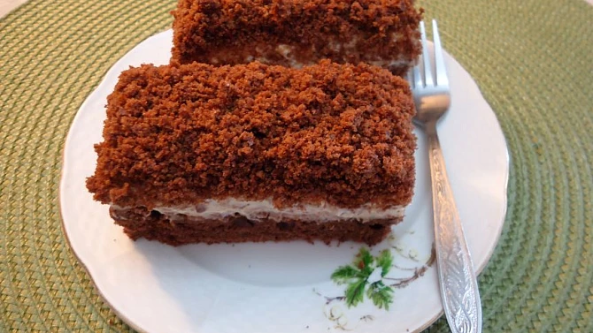 Jednoduché řezy s krémem stracciatella