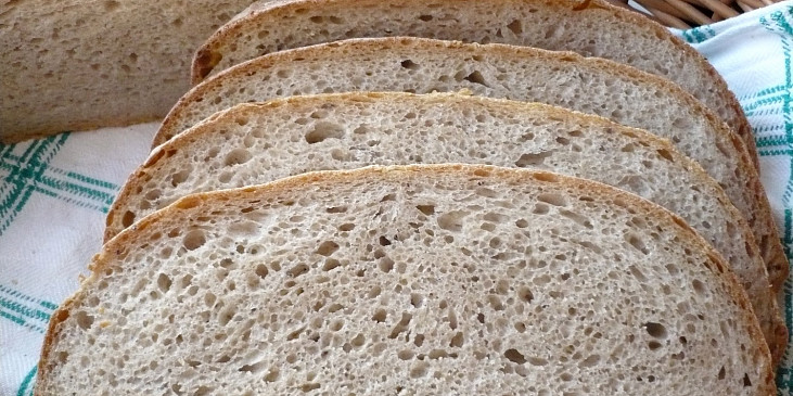 Základní kváskový chleba