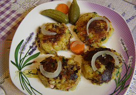 Bramborové placičky s medvědím česnekem