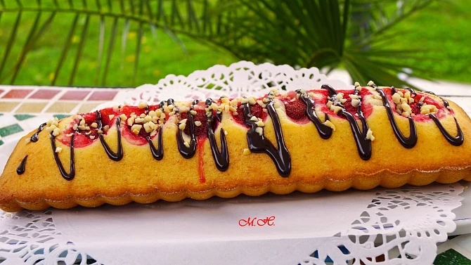 Recept na buchtu s jahodami (ovocem) podle mojí maminky, Buchta s jahodami (ovocem) podle mojí maminky