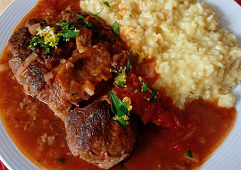 Telecí ossobuco a šafránové rizoto