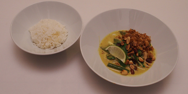 Thajské kari (vlastní kari pasta) z Prostřeno (Thajské zeleninové curry s rýží Zdroj: Se…)