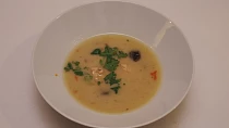 Tom kha kai (z Prostřeno)