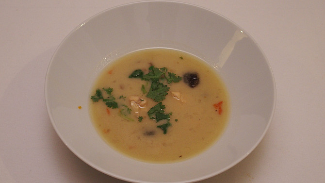 Tom kha kai (z Prostřeno), Typická thajská chuť - polévka tom kha kai. Zdroj: Se souhlasem TV Prima
