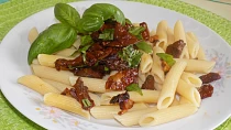 Penne se sušenými rajčaty
