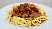 Králičí soté s olivami, hořčicí a tymiánem podle Karolíny