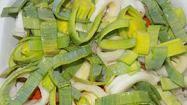 Pórek zapečený s rybím filé