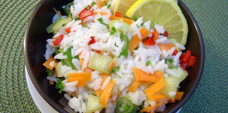 Rýžový salát se zeleninou
