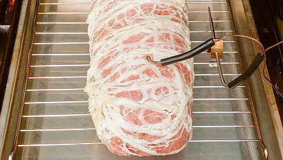 Grilovaná roláda z mletého masa