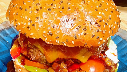 Hamburger se slaninovým džemem